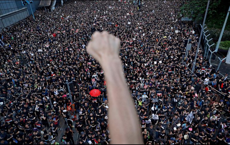 El movimiento celebró una pacífica protesta masiva el domingo luego de que las concentraciones anteriores se vieron marcadas por la violencia. AP / ARCHIVO