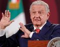 López Obrador firmó el decreto, con el objetivo de proporcionar pensiones suficientes y dignas a los trabajadores mexicanos. EFE / I. Esquivel
